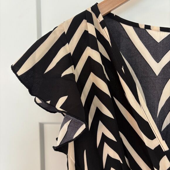 Women’s Black & White Wrap Maxi Dress Cap Sleeve Tie Waist Size M New - Picture 6 of 9